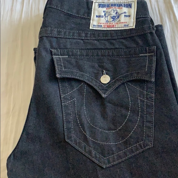 Like new Dry Cleaned only - Picture 3 of 3